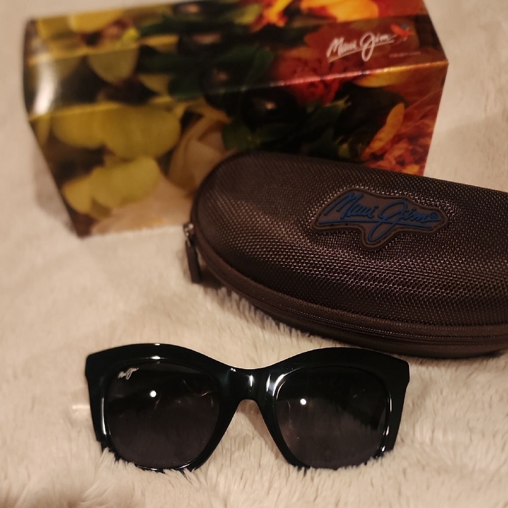 NIB Maui Jim "Coco Palms" 720  Polarized Black Sunglasses